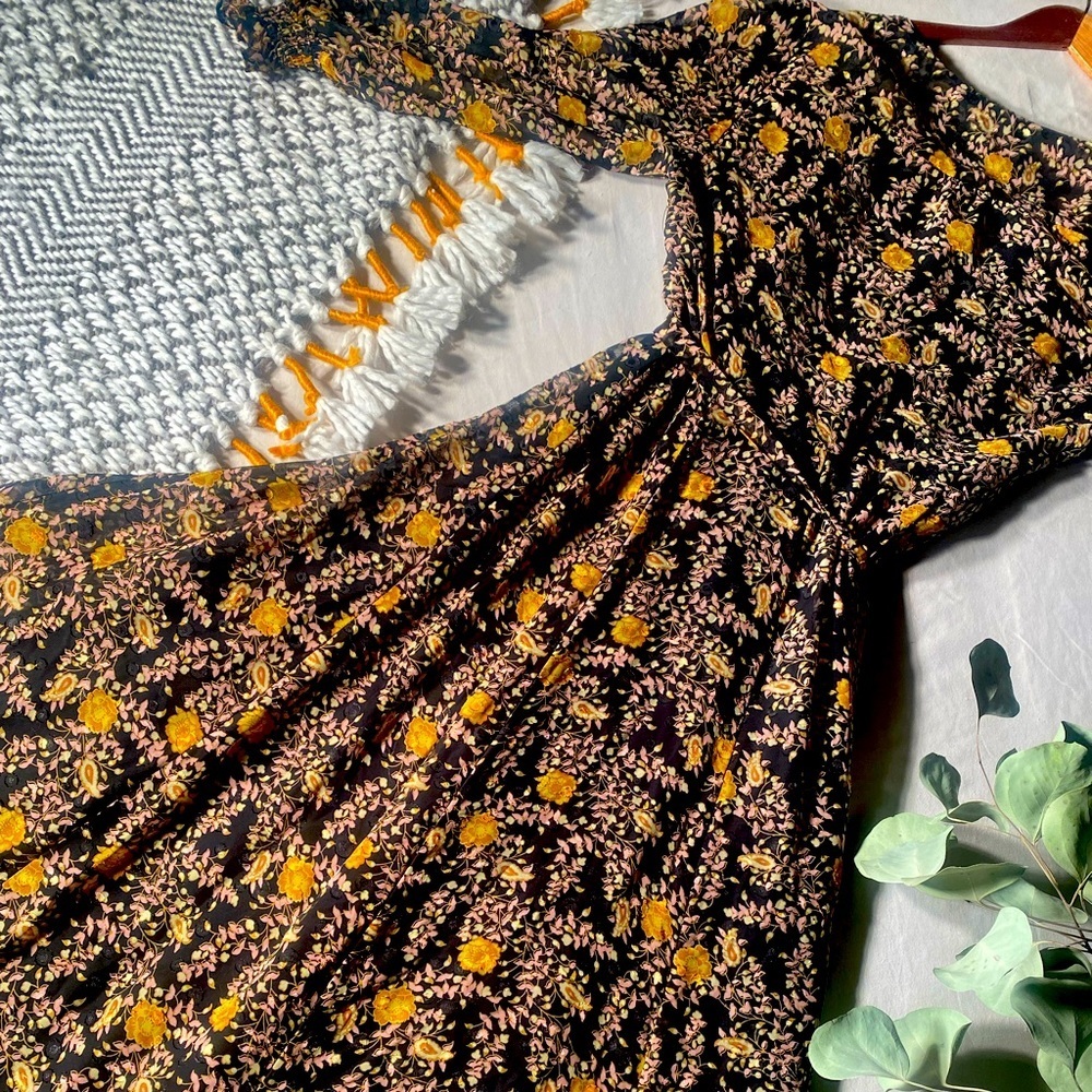 Floral Maxi Dress - Picture 3 of 3
